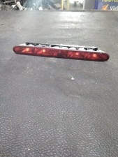 3ème feu stop Peugeot 206