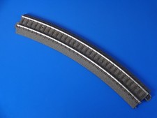 ** MARKLIN voie C  rail courbe