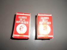 Lot 2 figurines - 2,