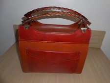 Très beau sac à mains 