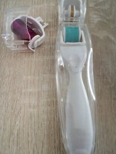 MICRONEEDLING DERMA ROLLER 3 en 1 Micro aiguilles fermeté visage, cou, bras  