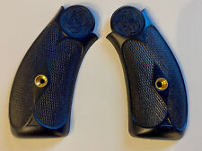 Plaquettes de crosses pour