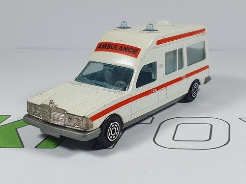 Mercedes ambulance norev - norev, 1/43