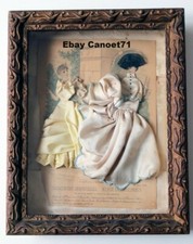 Gravure de mode habillée XIXème bel encadrement