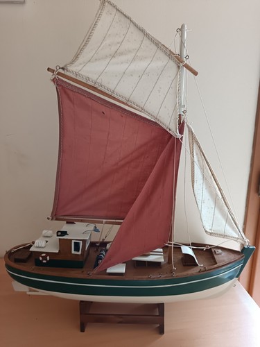 Maquette bois ancien - en, :