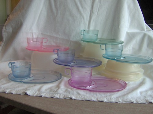 Tupperware watercolor pastel - tupperware,