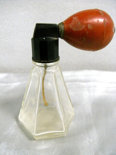 Ancien flacon parfum - 🇫🇷,