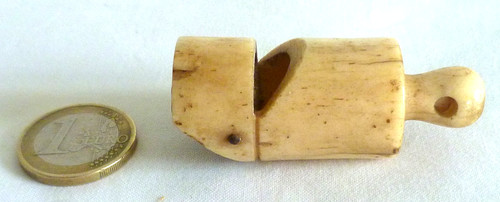 Ancien sifflet xixème os - sifflet,