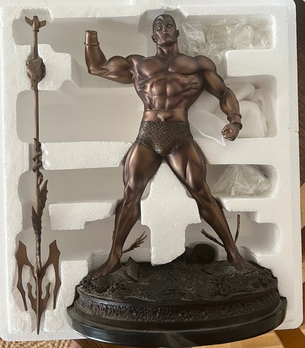Bowen statue namor - namor, faux
