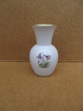 Ancien vase miniature porcelaine Augarten Wien Vienne Marie-Thérèse de fleurs
