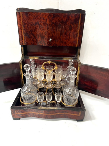 Cave liqueur complète - cave, a