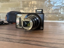 Appareil photo numérique Nikon Coolpix S9500 noir , TBE , fonctionnel .