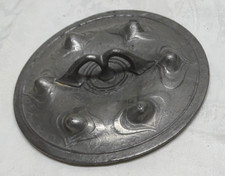 Couvercle en étain pour pot