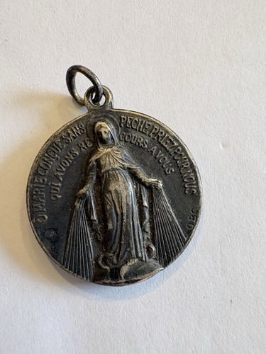 Ancienne médaille religieuse