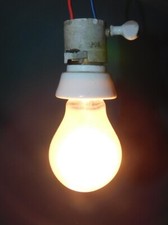 ANCIEN INTERRUPTEUR POUR DOUILLE E27 . LAMPE MAZDA GRAS RAVEL . TESTÉ FONCTIONNE