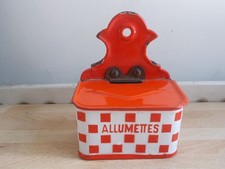 Ancienne boîte d'allumettes