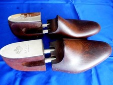 Bally - Switzerland - embauchoirs - Men 's - UE = 42/44 - us = 9/11- L = 29 cm