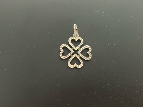 Pendentif trèfle cœurs - pendentif,
