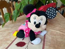 BABY MINNIE FAIT DU 4 PATTES 