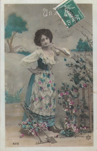 Baiser femme jardiniere - cp,