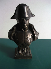 Petit buste de NAPOLÉON 1er - En métal doré et patiné - Hauteur 14 cm