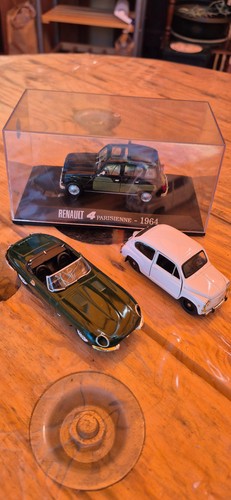 Voitures miniatures - 2,