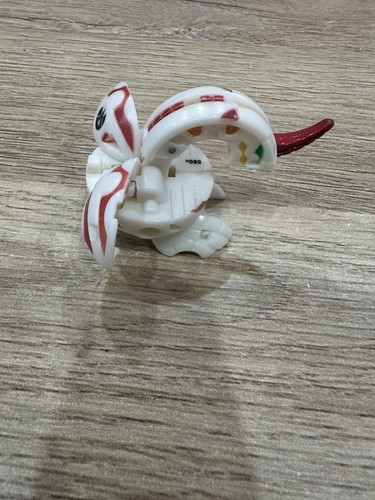 Bakugan pearl dragonoid pyrus - bakugan,