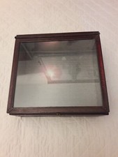 ANCIENNE BOITE A BISCUITS