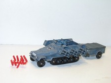 CORGI TOYS, militaire SDKFZ 251 lance roquettes allemand O