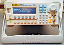 RIGOL DG 2021A GENERATEUR DE FONCTION 25 MHZ 100MSa/s  Arbitrary WAVE GENERATOR