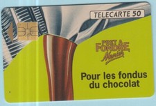 E 24 a chocolat meunier 50 u