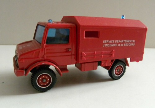 Mercedes unimog pompiers - 1/50,