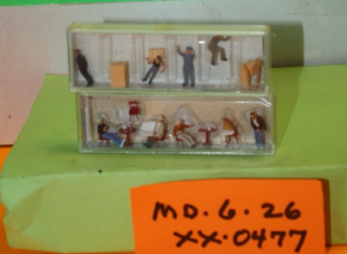 Two sets preiser figures - two,