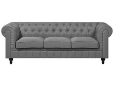 Canapé 3 Places en Tissu Gris Clair Assise Rembourrée Large Chesterfield