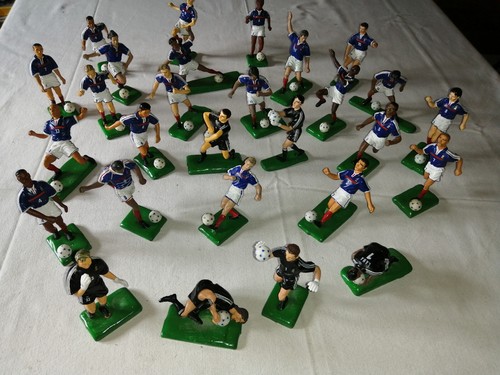 Lot anciennes figurines - de, 28