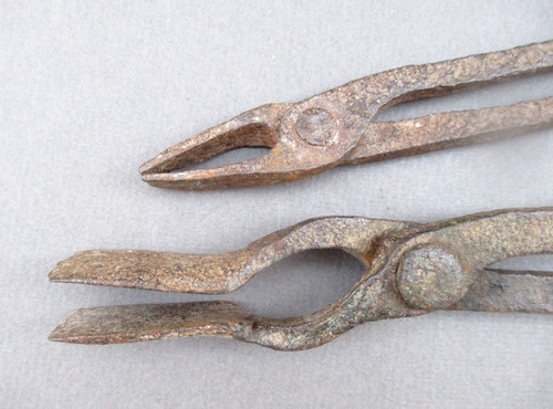 Pinces anciennes forgeron - 2,