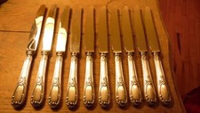 Service de 10 couteaux de