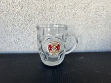 Chope à bière vintage en