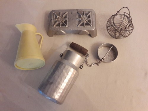 Lot anciens jouets de - d,