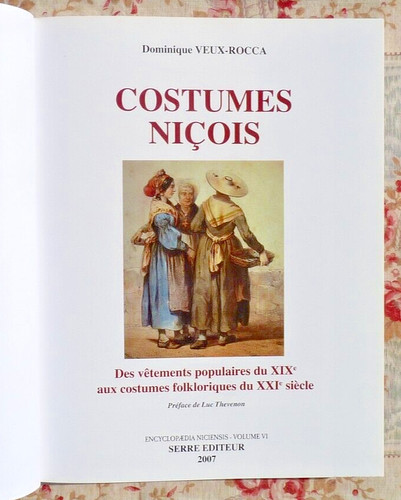 Livre sur les costumes - sur,