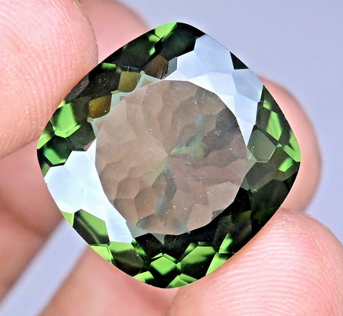 Moldavite naturelle - 26.85,