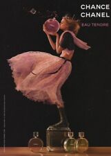 Publicité papier Parfum. Perfume ad.chance Eau Tendre de Chanel 2016