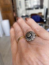 BAGUE ANCIENNE DIAMANTS ET SAPHIR