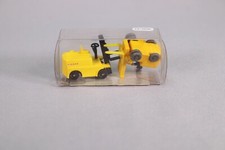 LE3806 SES BERLIN 14105801 diorama Ho 2 Fenwick + 1 conducteur Cirque Pinder