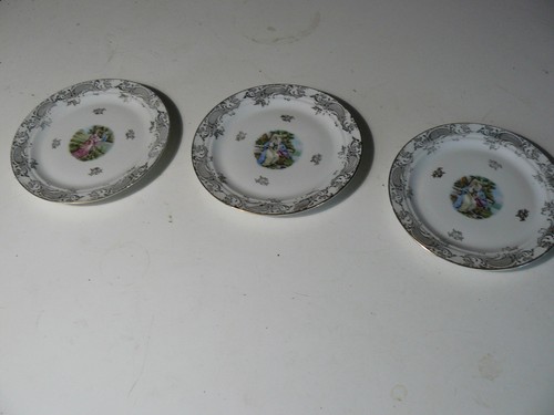 Magnifique lot assiettes a - lot,