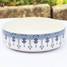 Ancienne cuvette de toilette faïence de Saint Amand et Hamage Nord modèle Thaïs