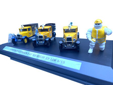 Coffret avec 3 Citroen C4F