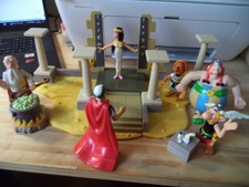 lots figurines ASTERIX OBELIX année 2002