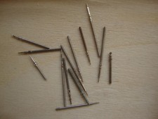 LOT 12 tiges de remontoir