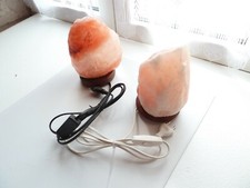 Tres beau duo de lampes en pierre de sel rose, idéale pour la méditation